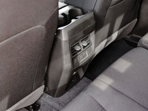 New 2026 GMC Canyon Elevation w/ Convenience Package image 19