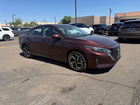 Used 2025 Nissan Sentra SV FWD image 3
