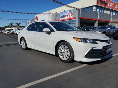 Used 2023 Toyota Camry LE image 33