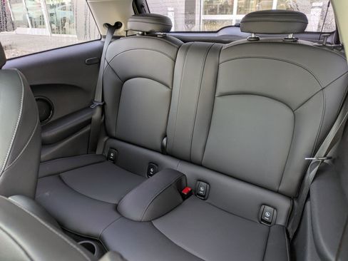 Used 2023 MINI Cooper S image 27