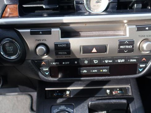 Used 2014 Lexus ES 350 w/ Premium Package FWD image 17
