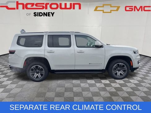 Used 2022 Jeep Wagoneer Series III image 6