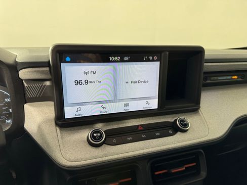 Used 2022 Ford Maverick XLT image 13