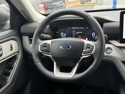 New 2026 Ford Explorer Active image 8