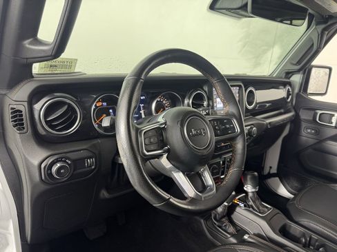 Used 2023 Jeep Wrangler Unlimited Rubicon 392 w/ Trailer Tow Package image 9