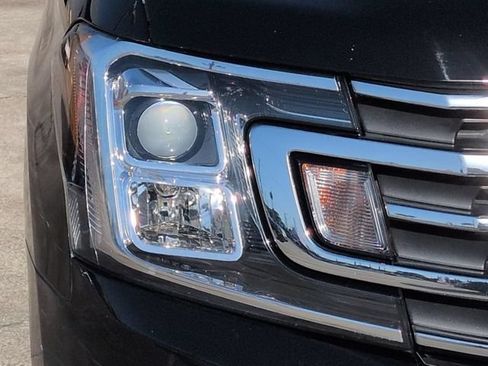 Used 2021 Ford Expedition XLT RWD image 10