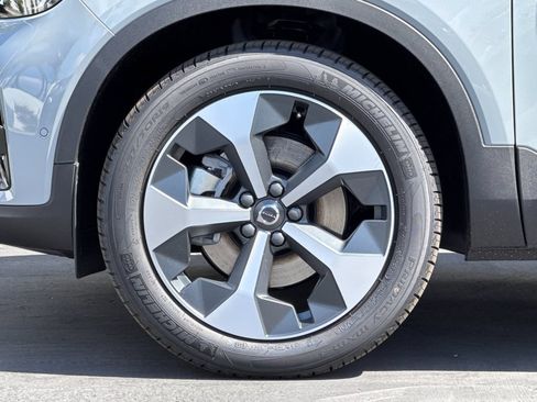 New 2026 Volvo XC40 B5 Plus AWD/4WD image 25