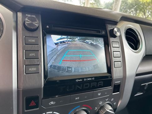 Used 2017 Toyota Tundra SR5 image 9
