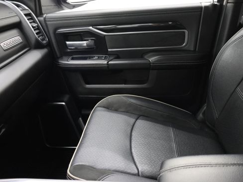 Used 2022 RAM 2500 Laramie AWD/4WD image 13
