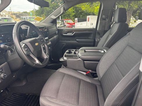 Certified 2023 Chevrolet Silverado 1500 LT AWD/4WD image 15