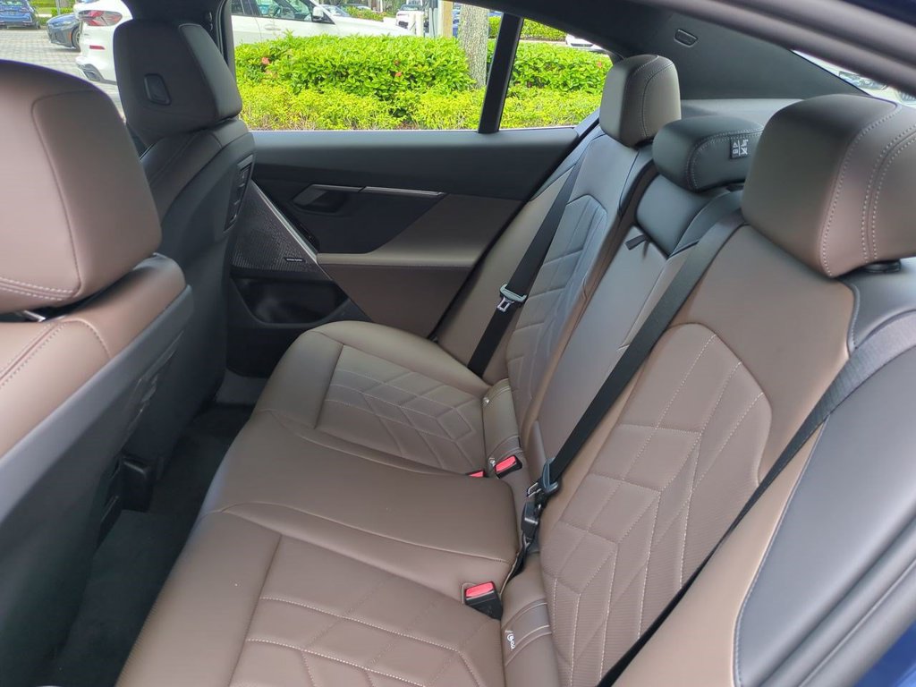 New 2027 BMW 530i xDrive w/ Premium Package AWD/4WD image 14