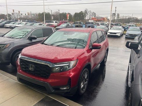 Certified 2023 Honda Passport EX-L image 4