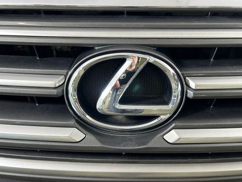 Used 2018 Lexus GX 460 w/ Navigation Package AWD/4WD image 9