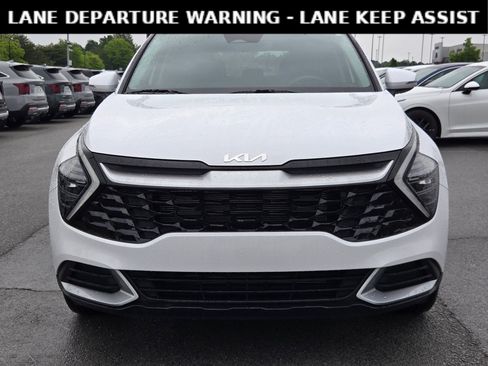 Used 2025 Kia Sportage EX w/ Premium Package FWD image 2
