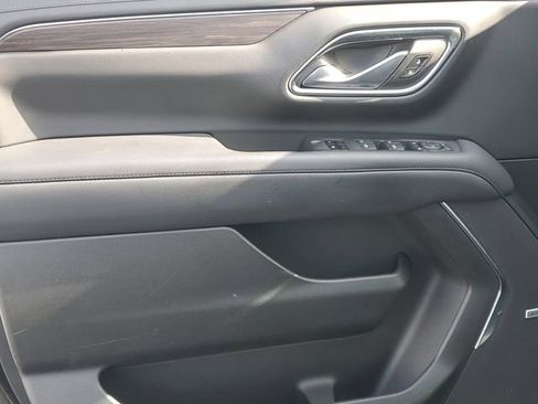 Certified 2023 Chevrolet Tahoe Z71 w/ Luxury Package image 15