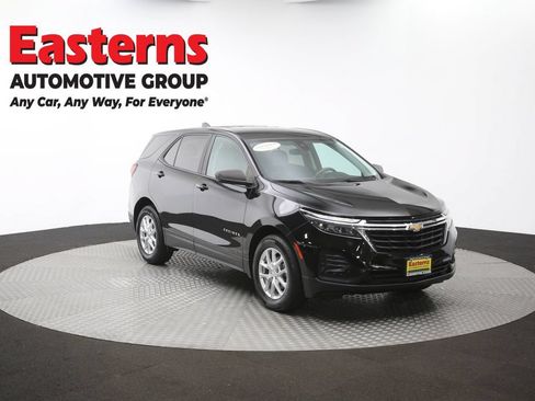 Used 2022 Chevrolet Equinox LS w/ LS Convenience Package FWD image 49