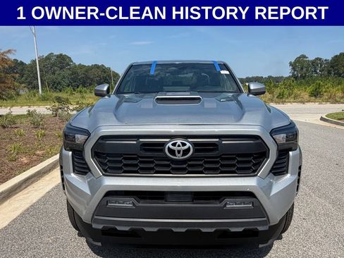 Used 2024 Toyota Tacoma TRD Sport RWD image 5