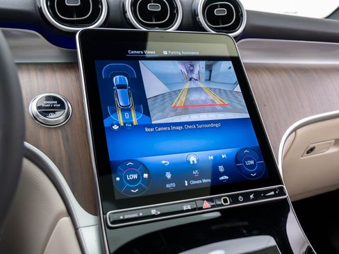 New 2026 Mercedes-Benz GLC 300 GLC 300 image 25