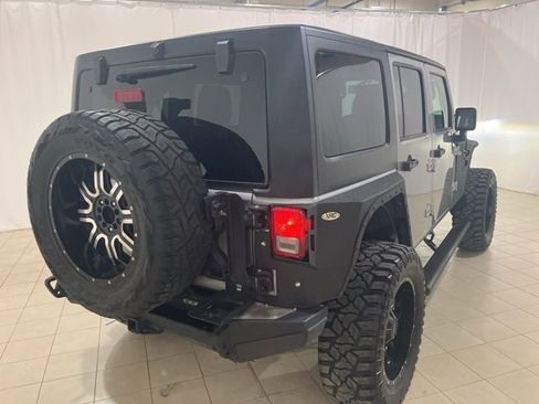 Used 2018 Jeep Wrangler Unlimited Sport S image 5