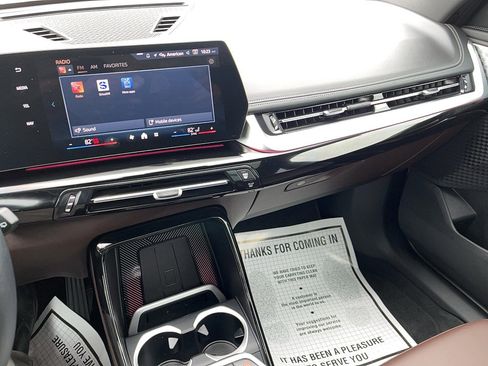 Used 2025 BMW X1 xDrive28i w/ Premium Package image 12