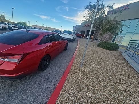 Used 2022 Hyundai Elantra SEL w/ Convenience Package image 19