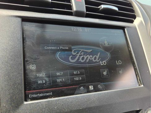 Used 2014 Ford Fusion SE w/ Equipment Group 502A FWD image 25