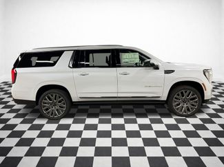 New 2026 GMC Yukon XL Denali Ultimate w/ LPO, Floor Liner Package AWD/4WD video 2