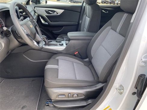 New 2025 Chevrolet Blazer LT w/ Midnight/Sport Edition image 11