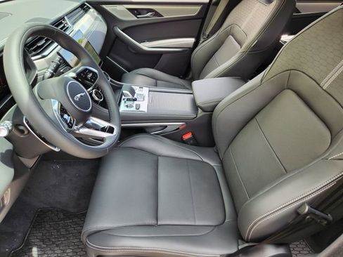 Used 2026 Jaguar F-PACE R-Dynamic S image 10