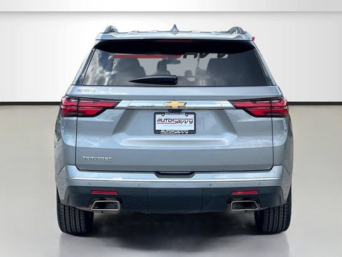 Used 2023 Chevrolet Traverse High Country FWD image 6