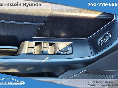 Used 2022 Ford F150 XLT w/ Equipment Group 302A High AWD/4WD image 9