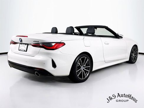 Used 2024 BMW 430i Convertible image 7