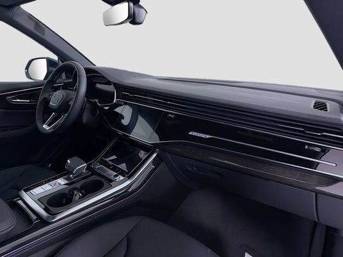 New 2026 Audi Q8 Premium Plus AWD/4WD image 32