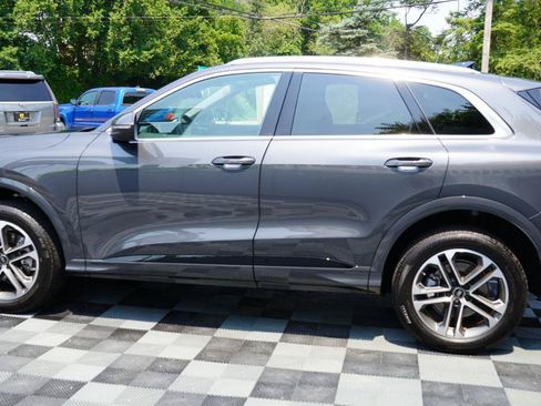 Used 2026 Audi Q5 Premium Plus AWD/4WD image 19