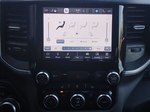 Used 2022 RAM 1500 Lone Star AWD/4WD image 4
