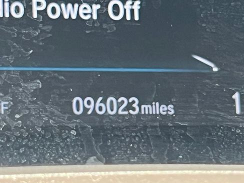 Used 2019 Honda CR-V EX image 4