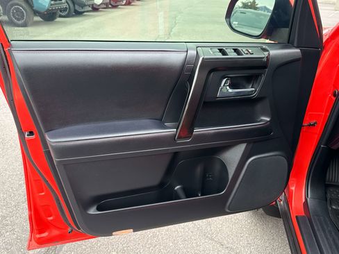 Used 2024 Toyota 4Runner TRD Off-Road Premium w/ Moonroof Package image 12