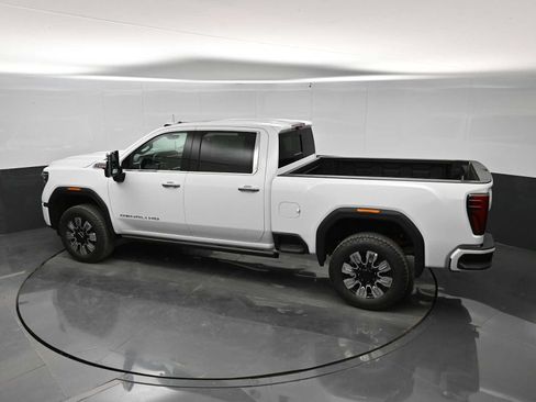New 2026 GMC Sierra 2500 Denali w/ Denali Reserve Package AWD/4WD image 30