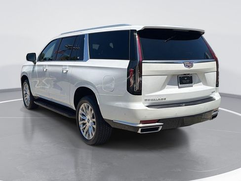 Certified 2023 Cadillac Escalade ESV Premium Luxury AWD/4WD image 5