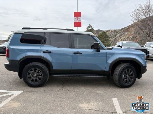 Used 2024 Toyota Land Cruiser image 10