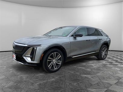 New 2025 Cadillac Lyriq Luxury
