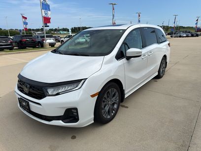 Used 2025 Honda Odyssey Touring