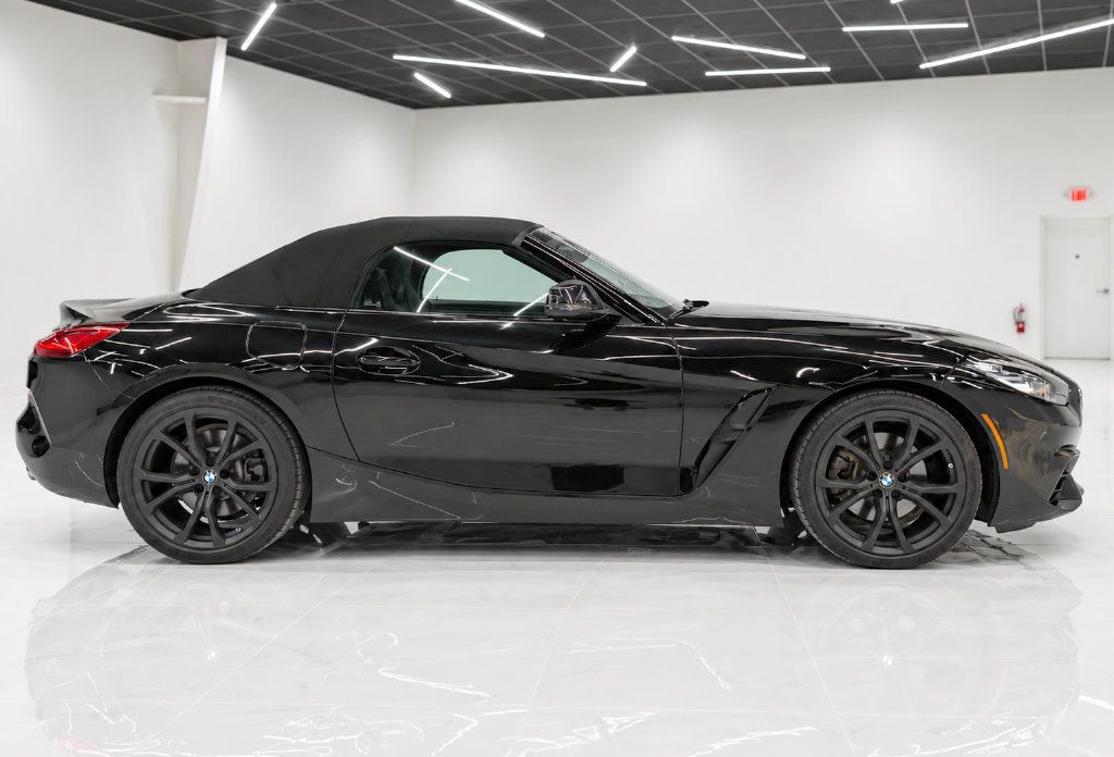 Used 2020 BMW Z4 sDrive30i w/ Convenience Package RWD image 8