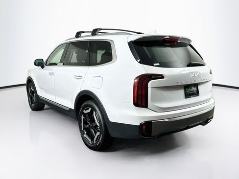 Used 2025 Kia Telluride S AWD/4WD image 5