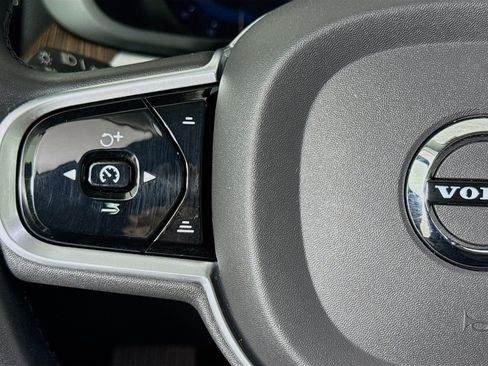 Used 2023 Volvo XC60 B5 Plus w/ Protection Package Premier image 13