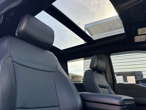 Used 2023 Ford F150 Lariat w/ Equipment Group 502A High image 19