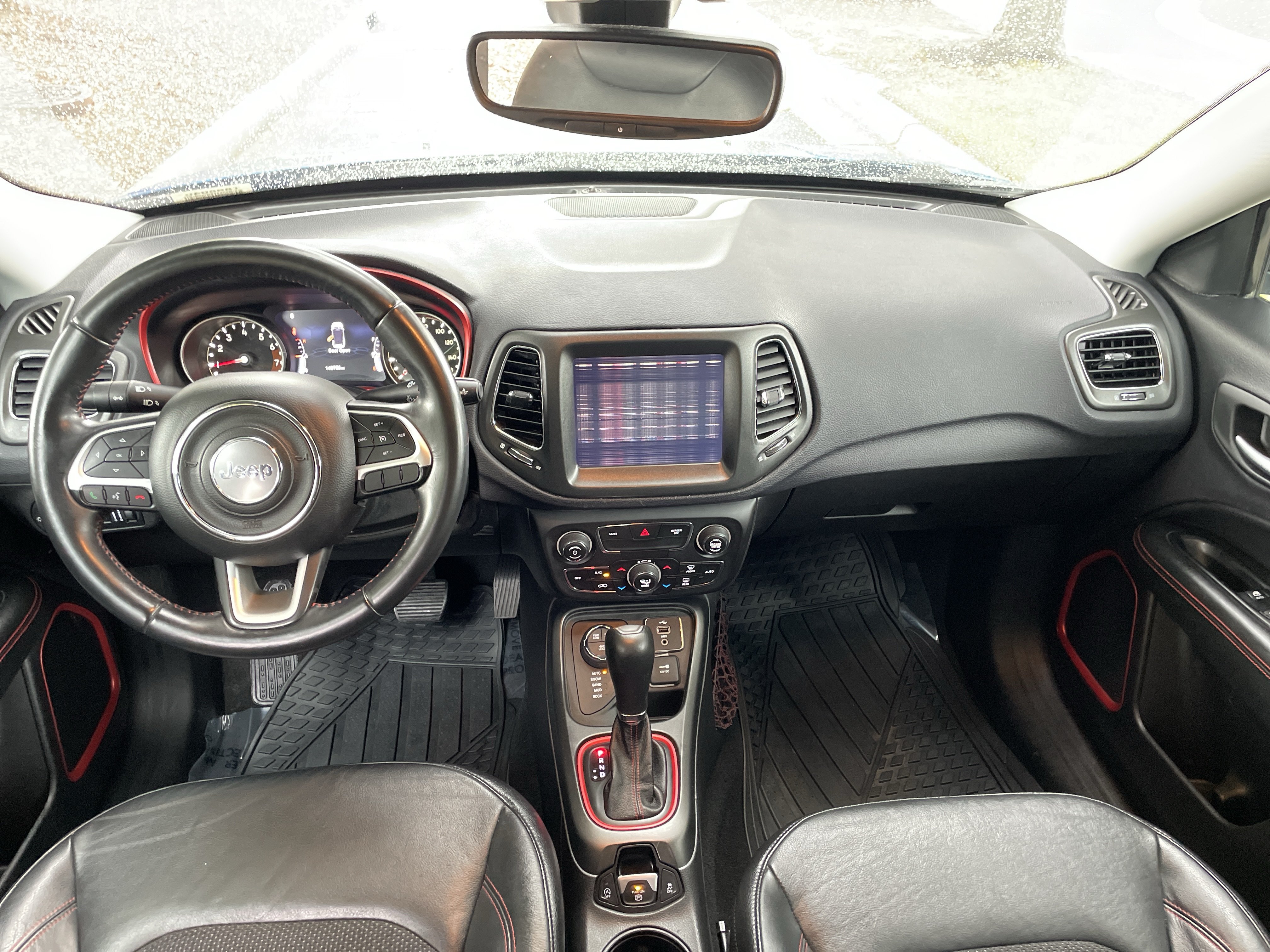 Used 2017 Jeep Compass Trailhawk w/ Popular Equipment Group AWD/4WD image 19