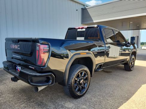 Used 2024 GMC Sierra 2500 AT4 w/ AT4 Preferred Package AWD/4WD image 23