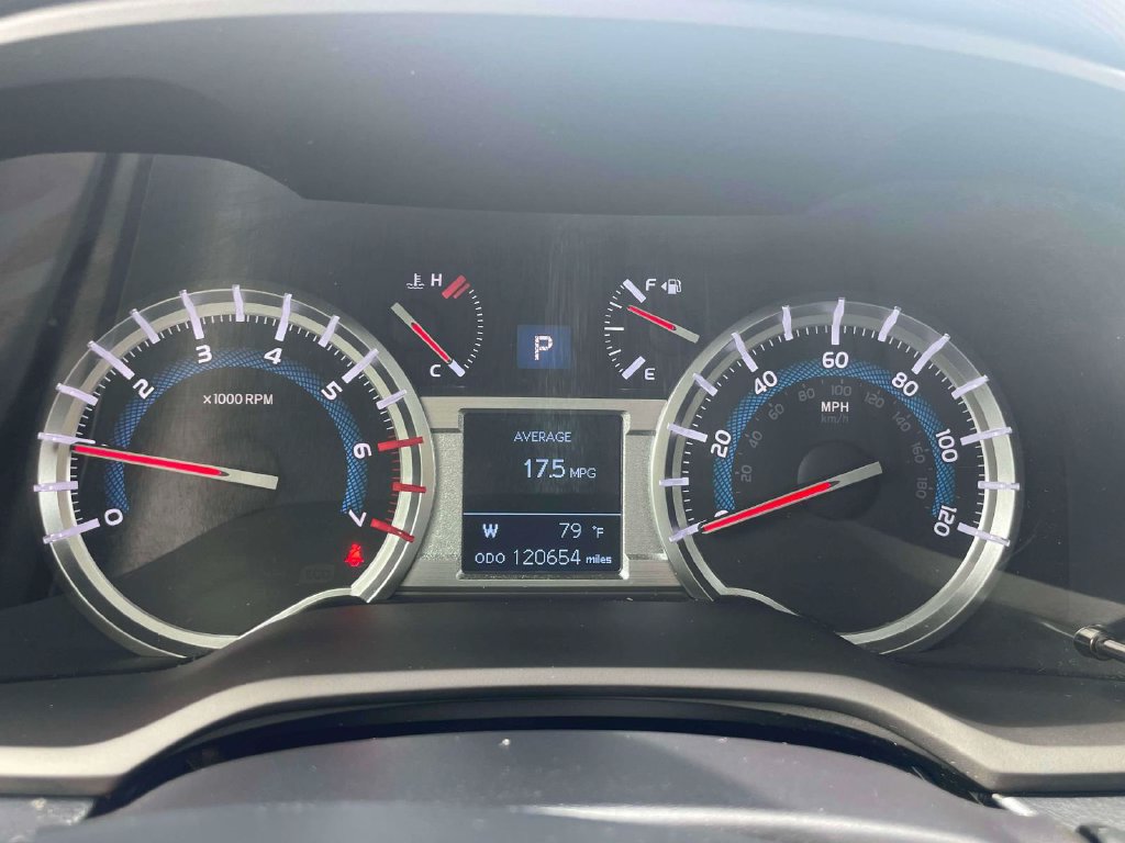 Used 2019 Toyota 4Runner TRD Off-Road Premium AWD/4WD image 26