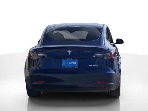 Used 2022 Tesla Model 3 Long Range AWD/4WD image 7